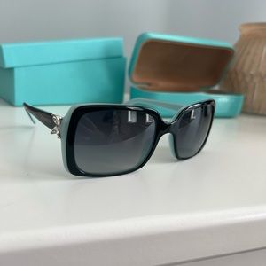 Tiffany & Co. sunglasses style 4047-B, black